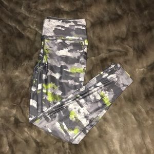 Eddie Bauer workout legging